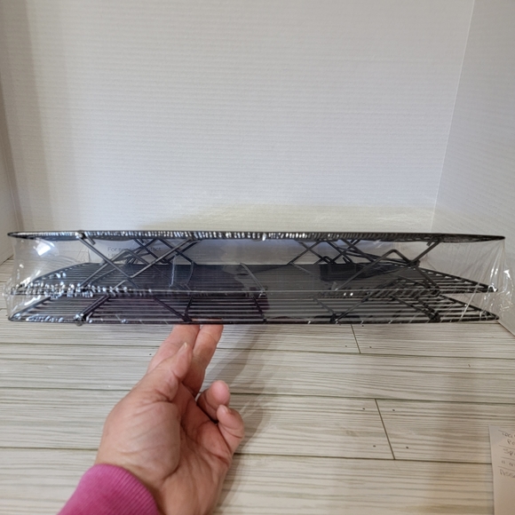 Kitchen Living 3 Tier Cooling/Baking Rack Collapsible Non Stick Finish - Picture 4 of 7